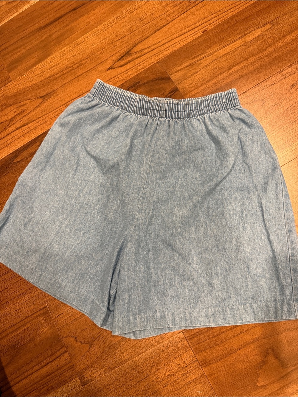 Vintage Light Blue Denim Elastic-Waist Women's Shorts